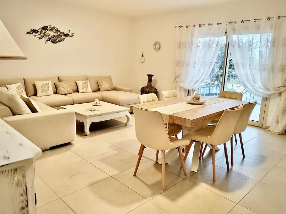 Casa Gio Grazioso Appartamento A Porto Cervo Liscia di Vacca